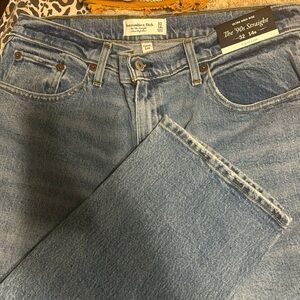 Abercrombie 90s straight ultra high rise jeans